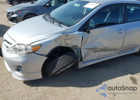 2013 Toyota Corolla S z USA, uszkodzony, nr VIN 5YFBU4EE2DP191084